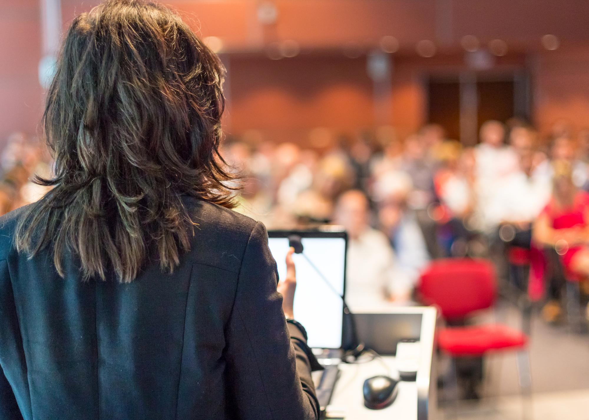 5 Things to Know to Be a Highly Effective Public Speaker